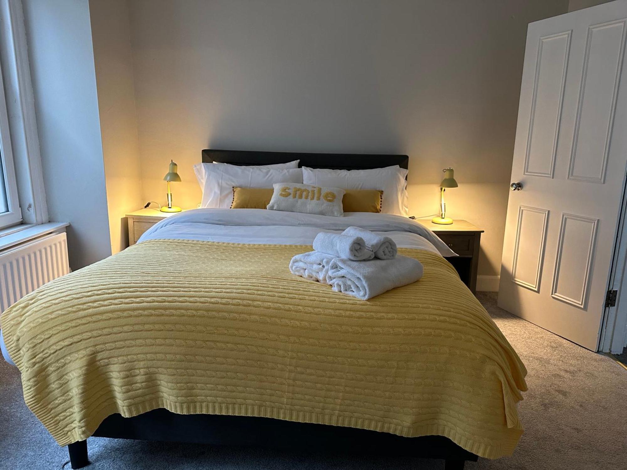 Two Bed Apartment Edinburgh Luaran gambar
