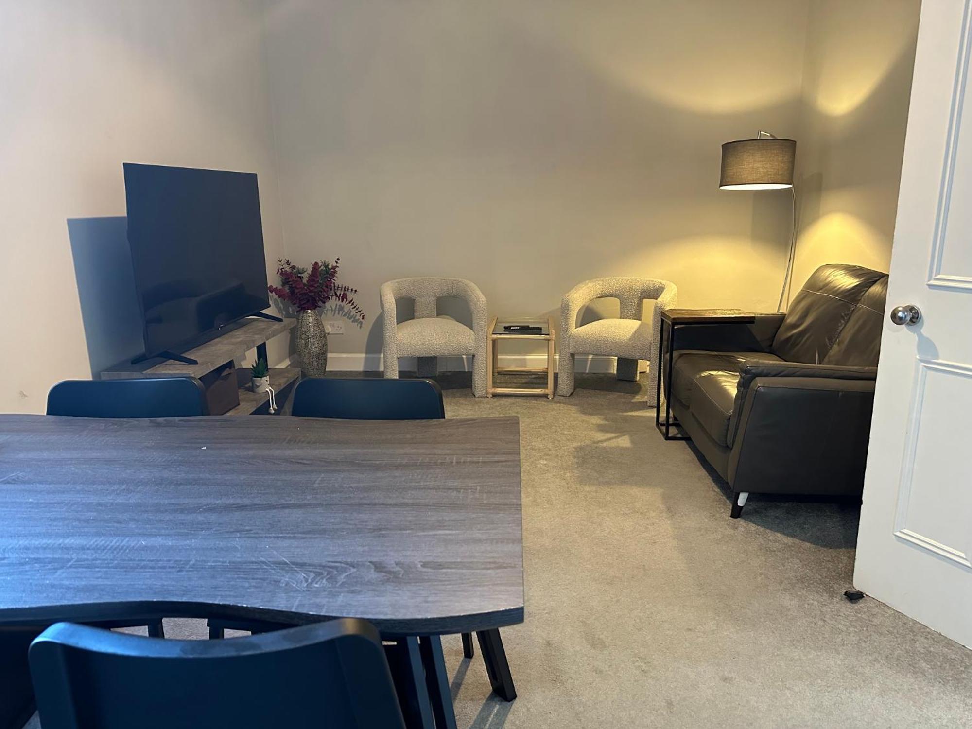 Two Bed Apartment Edinburgh Luaran gambar