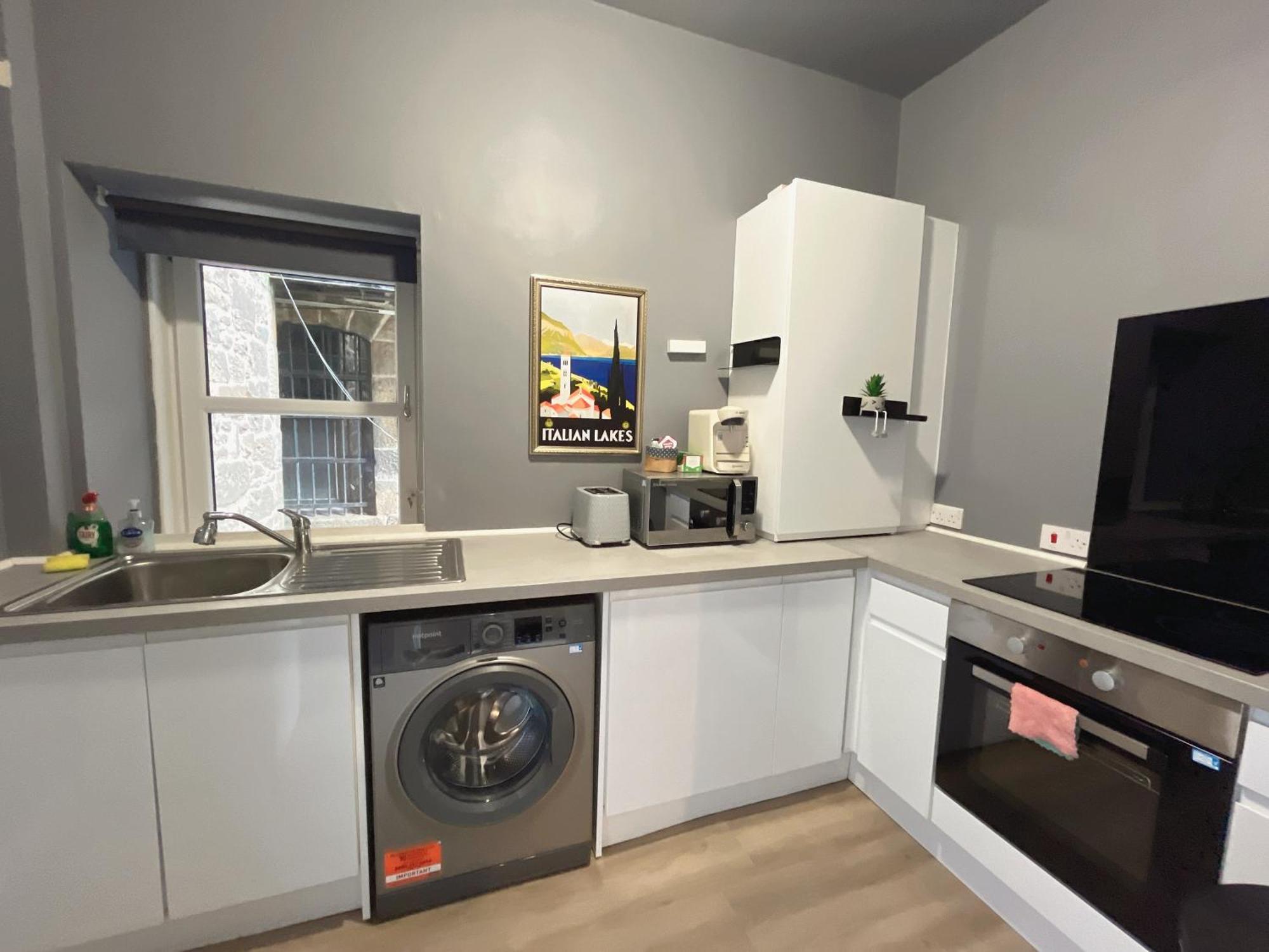 Two Bed Apartment Edinburgh Luaran gambar